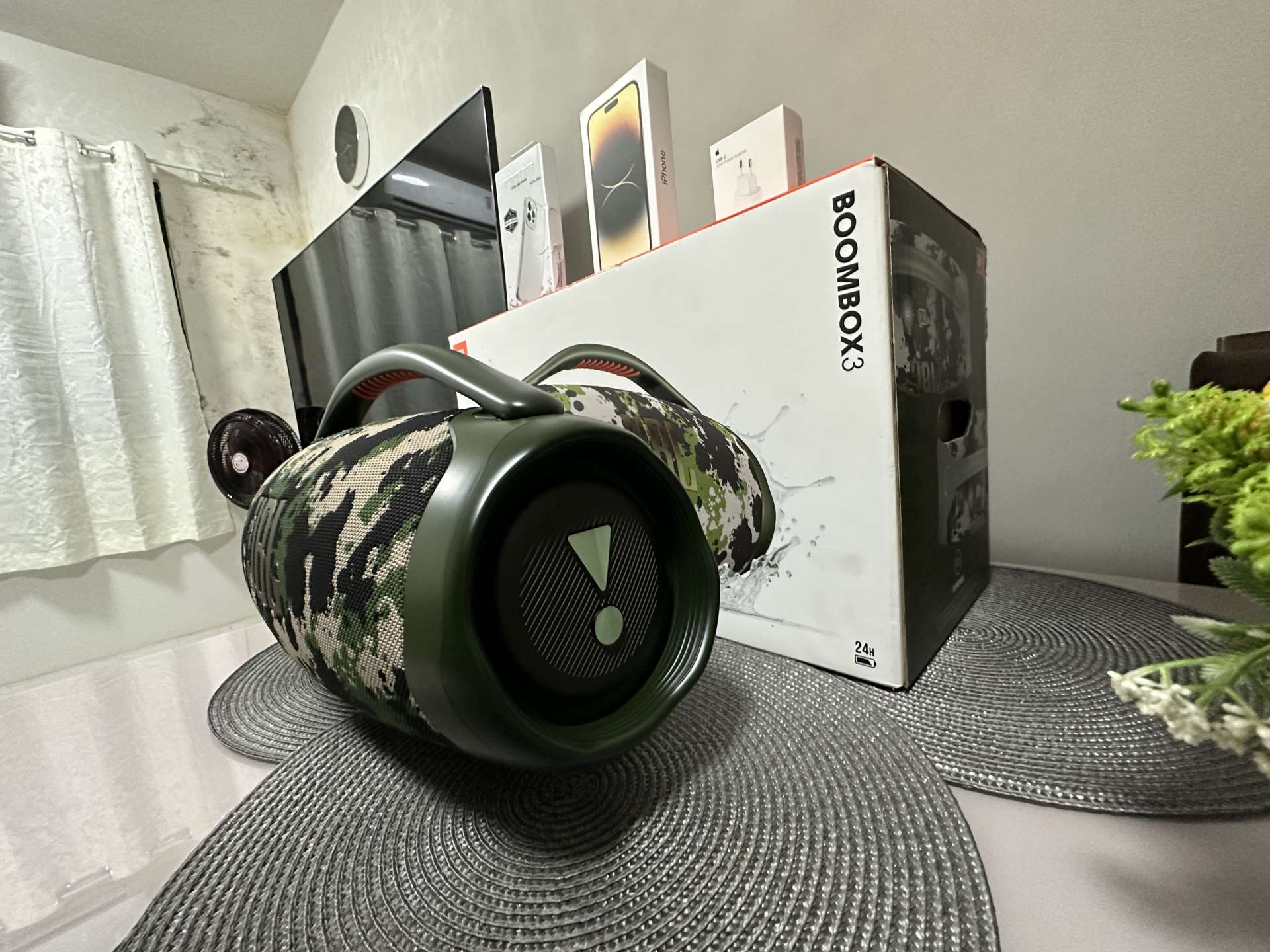 IPHONE 14 PRO MAX + JBL BOOMBOX 3 ou 6.000 mil