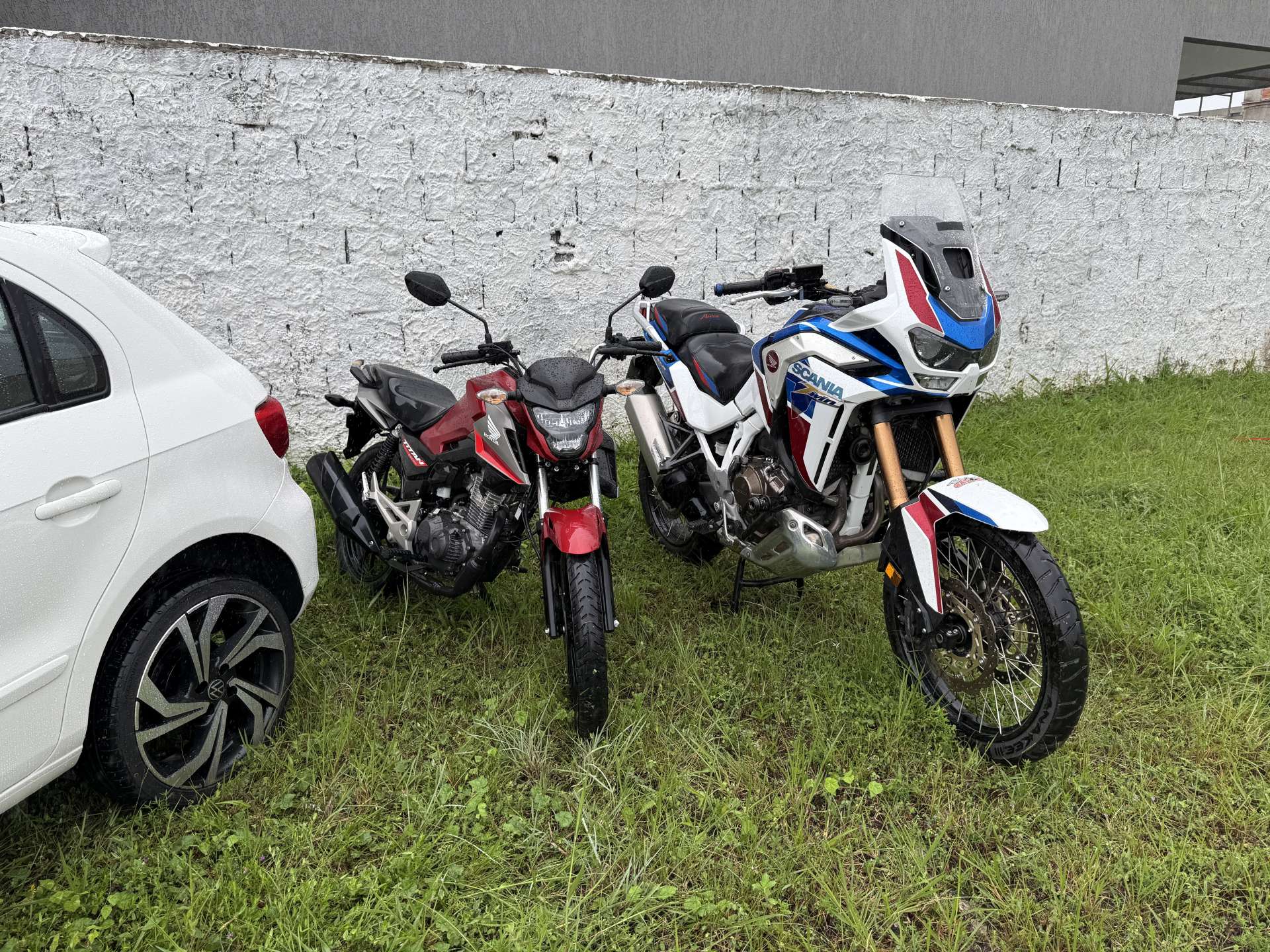 KIT SÃO JOÃO • GOL G5 + TITAN 0km ou AFRICA TWIN ADVENTURE SPORTS