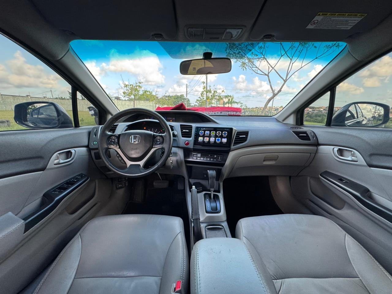 HONDA CIVIC com som, suspensão a ar e rodas aro 20 + BROS 2025 de brinde (leia a descrição para saber as condições para ganhar a moto)